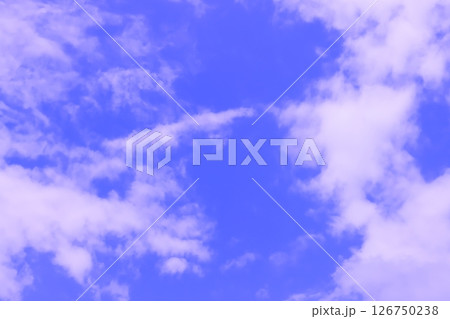 雲のある青空(壁紙素材) 126750238