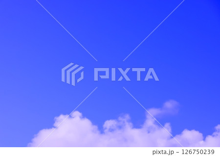 雲のある青空(壁紙素材) 雲のある青空(壁紙素材) 126750239