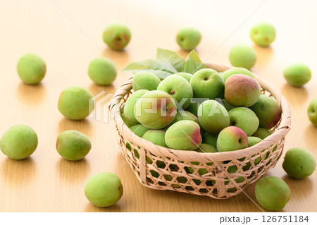 青梅 （ 紀州南高梅 ） 126751184