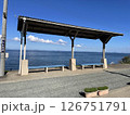 海を望む駅 126751791