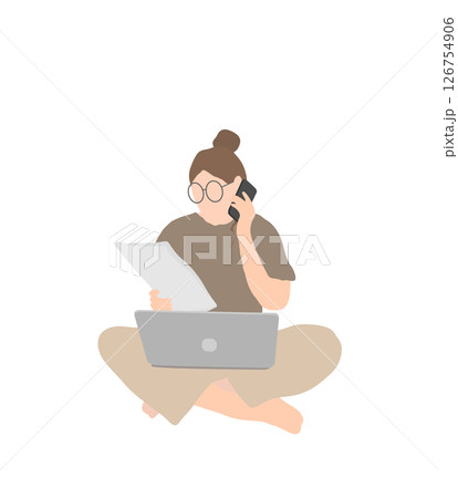 電話対応しながら資料を見る在宅ワーカー女性（茶系・眼鏡あり） 126754906