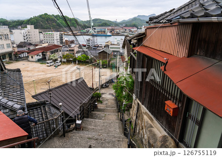 《広島県》尾道・坂の街の風景 126755119