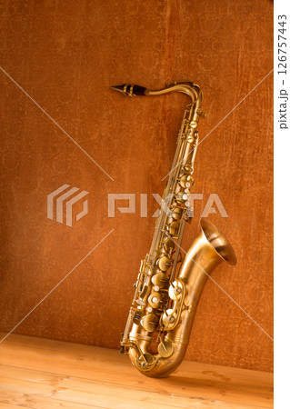 Sax golden tenor saxophone vintage retro Sax golden tenor saxophone vintage retro 126757443
