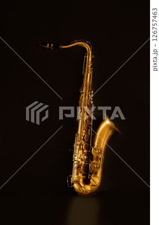 Sax golden tenor saxophone in black Sax golden tenor saxophone in black 126757463