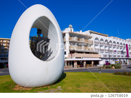 Ibiza san Antonio Abad de Portmany egg statue Ibiza san Antonio Abad de Portmany egg statue 126758019