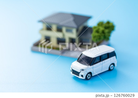 住宅と車 126760029