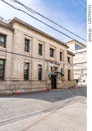 灘五郷の御影郷で営む菊正宗（キクマサ）本社（レトロな近代建築）　神戸市東灘区御影本町 126764151