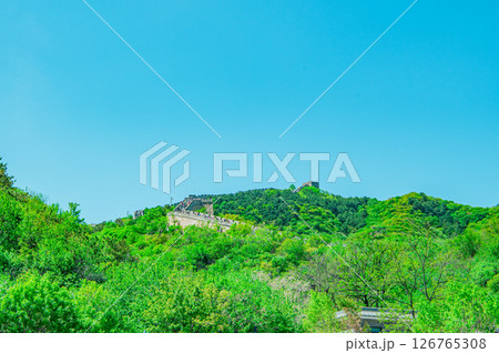 中国　万里の長城からの景色 126765308