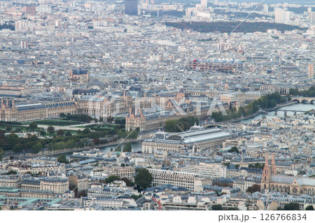 フランス パリ エッフェル塔からの眺め フランス パリ エッフェル塔からの眺め 126766834