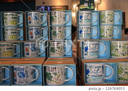 青い海と純白の砂で世界中から愛されるメキシコ随一リゾート、カンクン！オールインクルーシブホテル宿泊 126769053