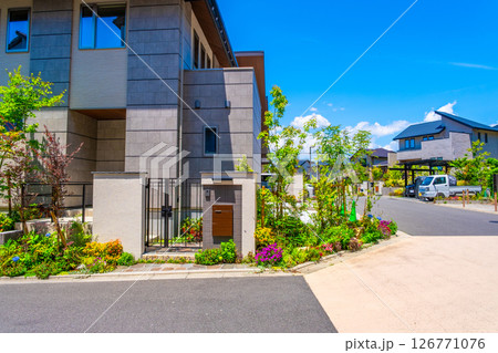 電柱のない閑静な住宅街 126771076