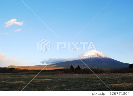 時が景色を変えてくれます 126771804