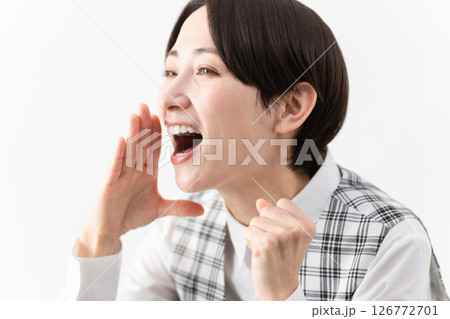 事務制服を着た若い女性 ビジネスイメージ 事務制服を着た若い女性 ビジネスイメージ 126772701