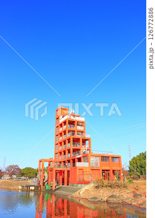 愛知県春日井市、落合公園フォリー・水の塔の風景 126772886