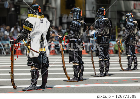 仙台青葉まつり　時代絵巻火縄銃鉄砲隊 126773389