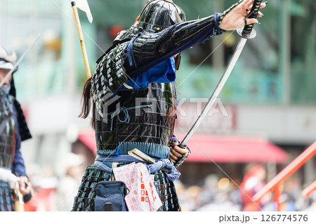 仙台青葉まつり　時代絵巻武者隊巡行 126774576