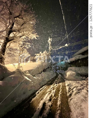 長野県野沢温泉の日常風景 126777821