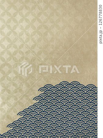 七宝模様と青海波の質感ある和柄背景（背景素材）　金箔に紺 126778830