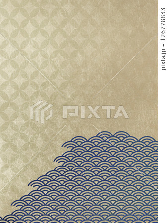 七宝模様と青海波の質感ある和柄背景（背景素材）　金箔に青 126778833