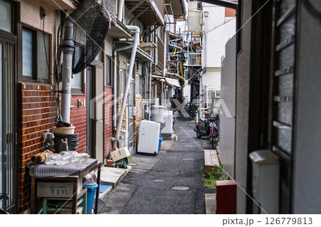 《広島県》尾道・路地裏の風景 《広島県》尾道・路地裏の風景 126779813