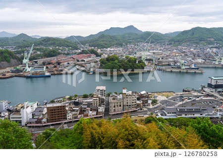 《広島県》尾道・坂の街の風景 《広島県》尾道・坂の街の風景 126780258