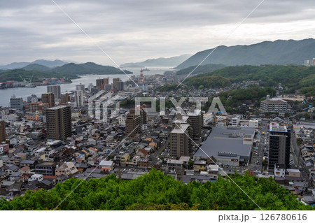 《広島県》尾道・坂の街の風景 《広島県》尾道・坂の街の風景 126780616
