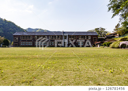 廃校になった小学校 廃校になった小学校 126781456