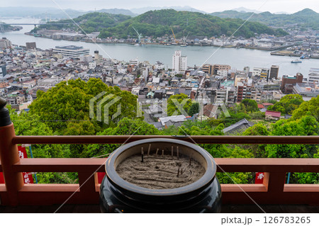 《広島県》尾道・坂の街の風景 126783265