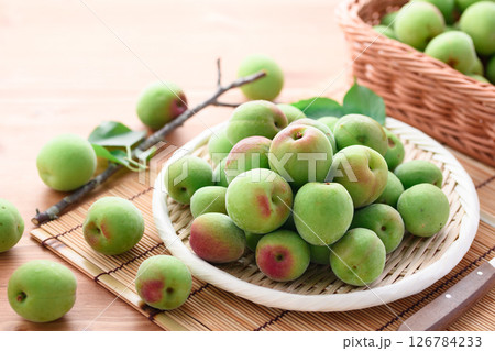 青梅 （ 紀州南高梅 ） 126784233