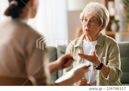 Consultation of the patient with a psychologist Consultation of the patient with a psychologist 126786317