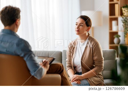 Consultation of the patient with a psychologist 126786609