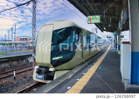 東武鉄道のリバティりょうもうの運行風景 126788097