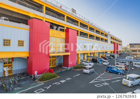 豊橋市にあるアピタ向山店の風景(愛知県) 126792693