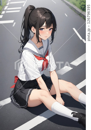 道端に座る少女 126796395