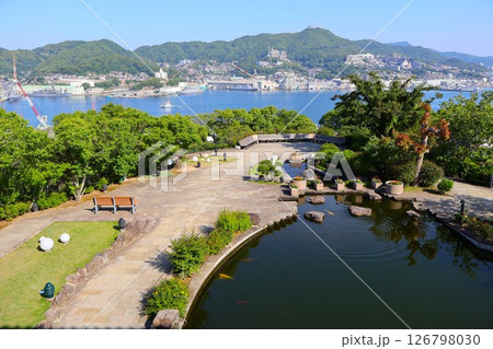 グラバー園「旧三菱第2ドックハウス」から長崎港を望む グラバー園「旧三菱第2ドックハウス」から長崎港を望む 126798030