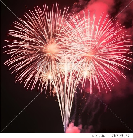 花火大会の夜景・夏の思い出イラスト 126799177