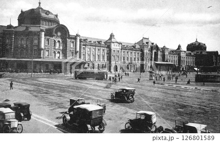 古写真　1918-1933年　東京駅丸の内口 126801589