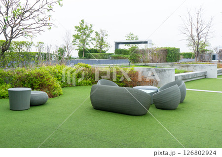 屋上緑化 126802924