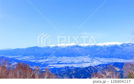 戸倉山からの中央アルプスと南アルプス　　　　信州の山々　　　信州の風景 126804117