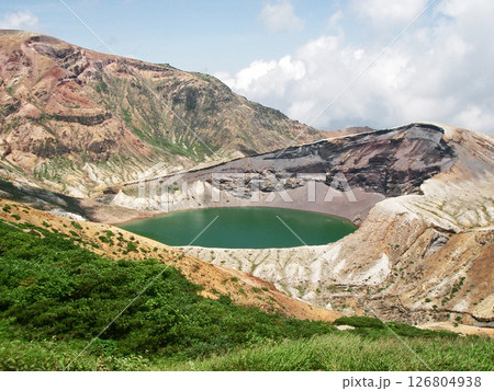 蔵王のお釜(宮城県蔵王町) 蔵王のお釜(宮城県蔵王町) 126804938