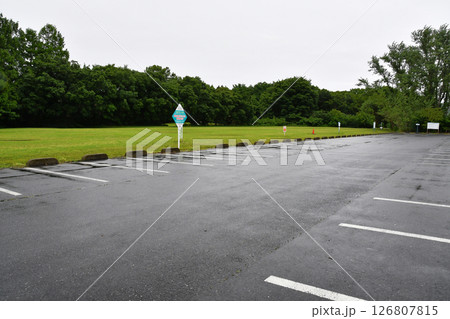 秋ヶ瀬公園_駐車場_01 126807815