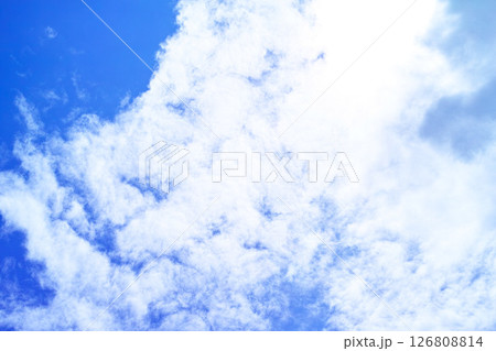 青空と雲イメージ 126808814