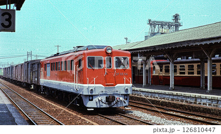 紀勢本線のディーゼル機関車 紀勢本線のディーゼル機関車 126810447