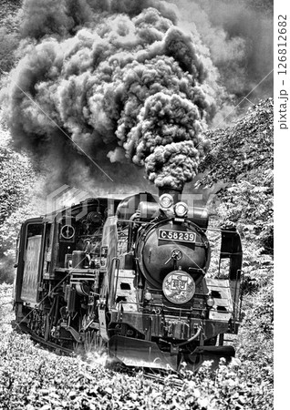 釜石線の蒸気機関車 126812682
