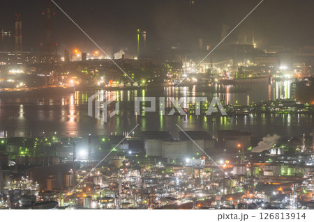 《岡山県》水島コンビナート・工場夜景《鷲羽山スカイラインより》 《岡山県》水島コンビナート・工場夜景《鷲羽山スカイラインより》 126813914