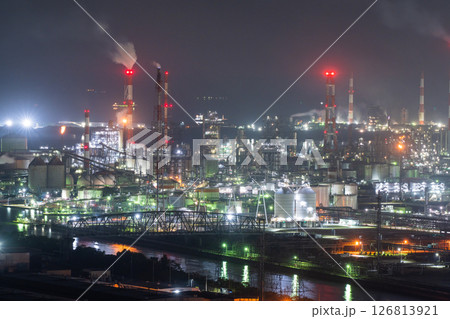 《岡山県》水島コンビナート・工場夜景《鷲羽山スカイラインより》 《岡山県》水島コンビナート・工場夜景《鷲羽山スカイラインより》 126813921
