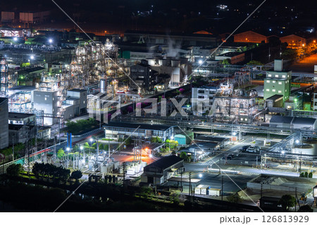 《岡山県》水島コンビナート・工場夜景《鷲羽山スカイラインより》 《岡山県》水島コンビナート・工場夜景《鷲羽山スカイラインより》 126813929