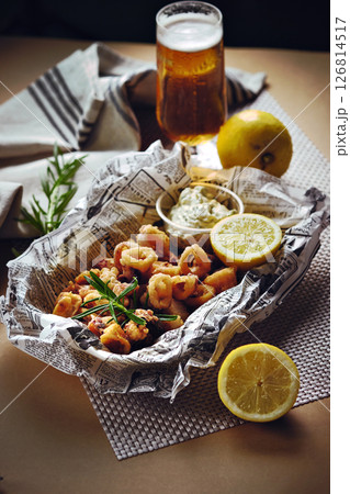 Close-up of served crispy calamari rings  126814517