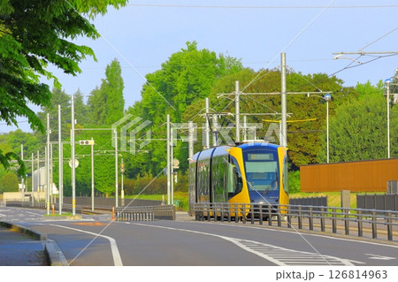 ライトラインと飛山城跡駅周辺の景観　宇都宮ライトレール 126814963