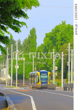 ライトラインと飛山城跡駅周辺の景観　宇都宮ライトレール 126814969